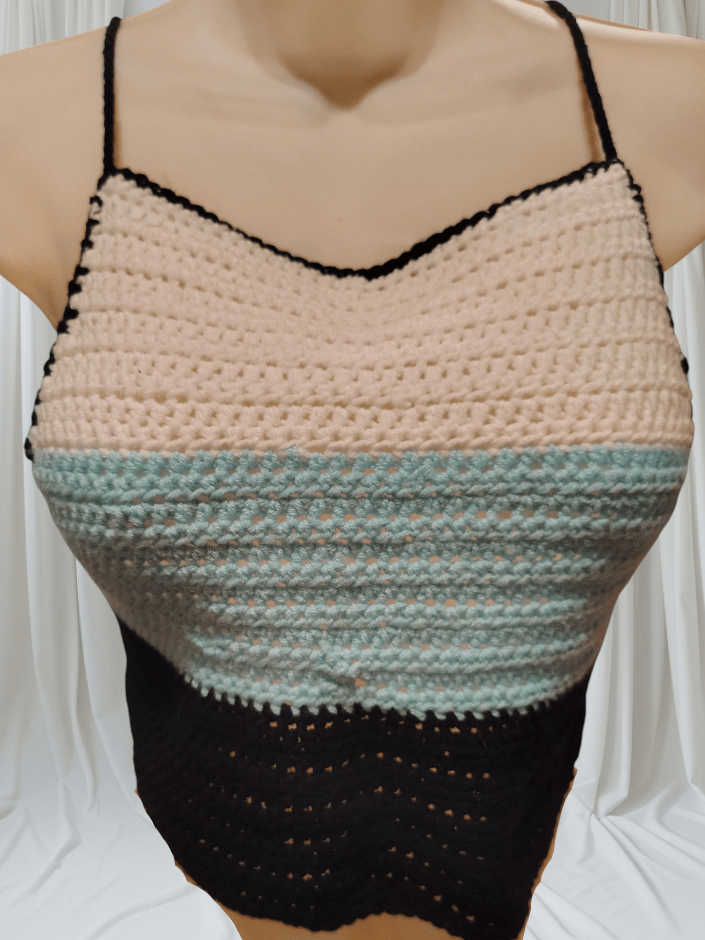 Crochet double stitch halter top - VerHagens Craft