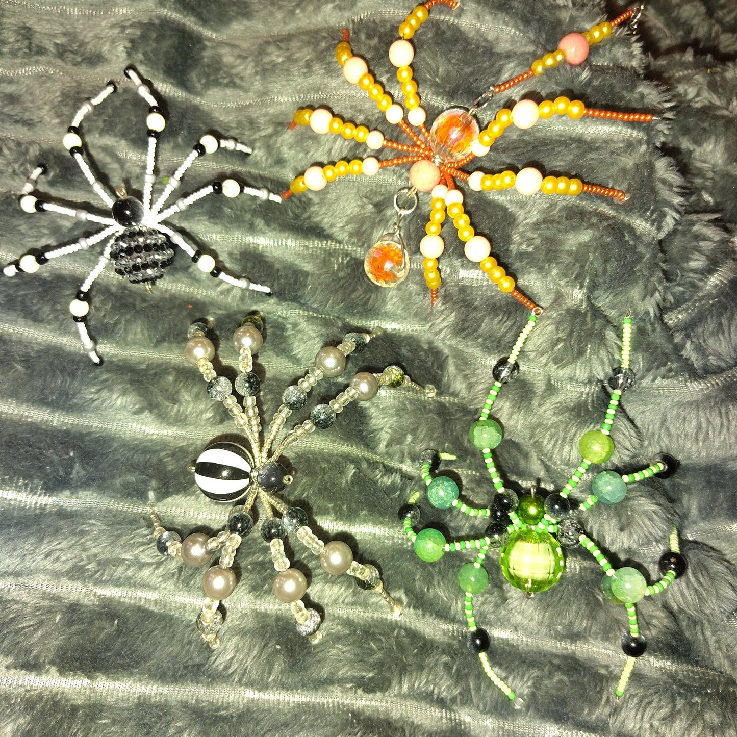 Beaded spider decor - VerHagens Craft