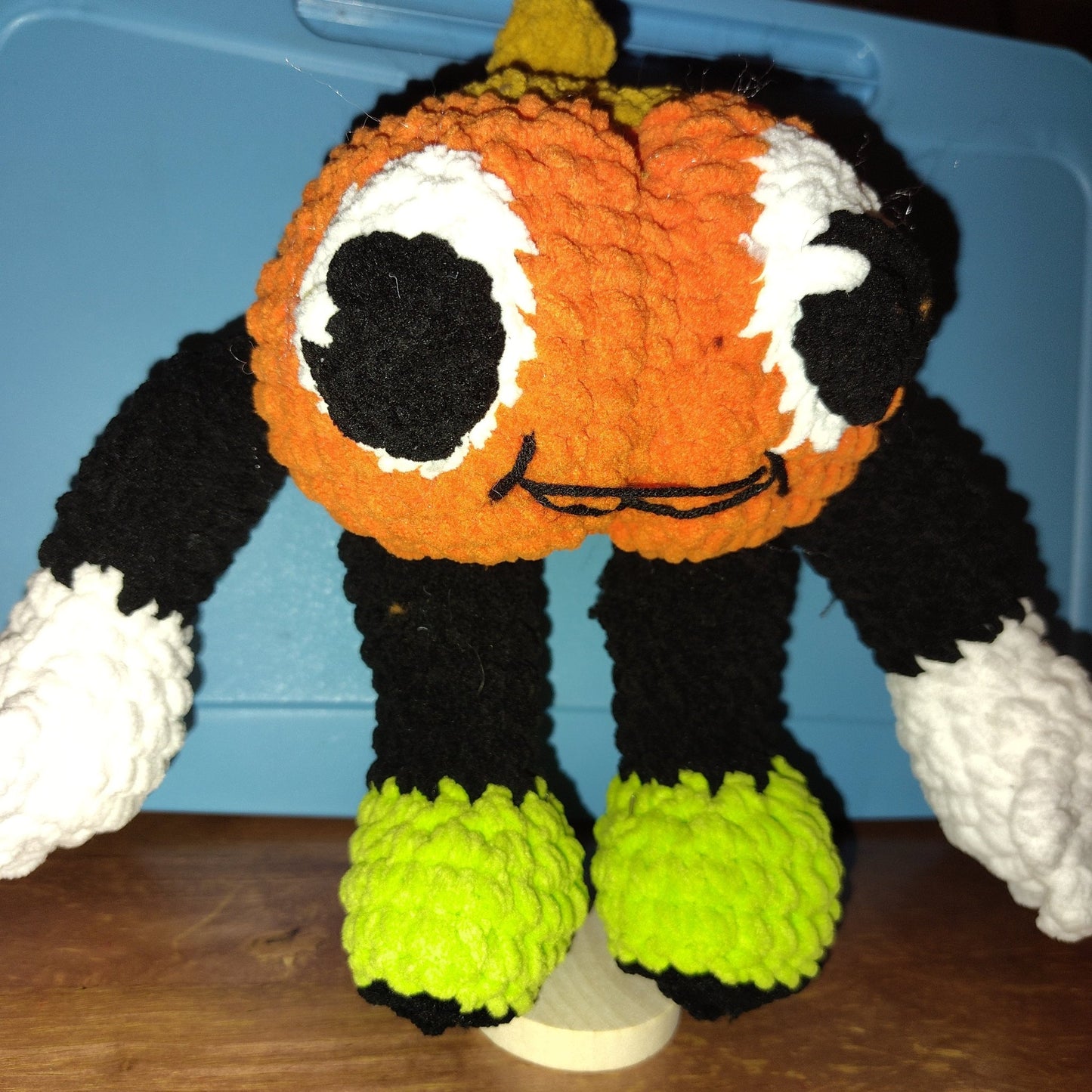 Pumpkin guy - VerHagens Craft