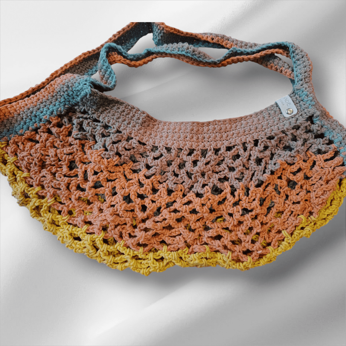 Crocheted 100% cotton mesh market bag - VerHagens Craft