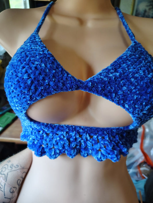 Velvet peekaboo top - VerHagens Craft