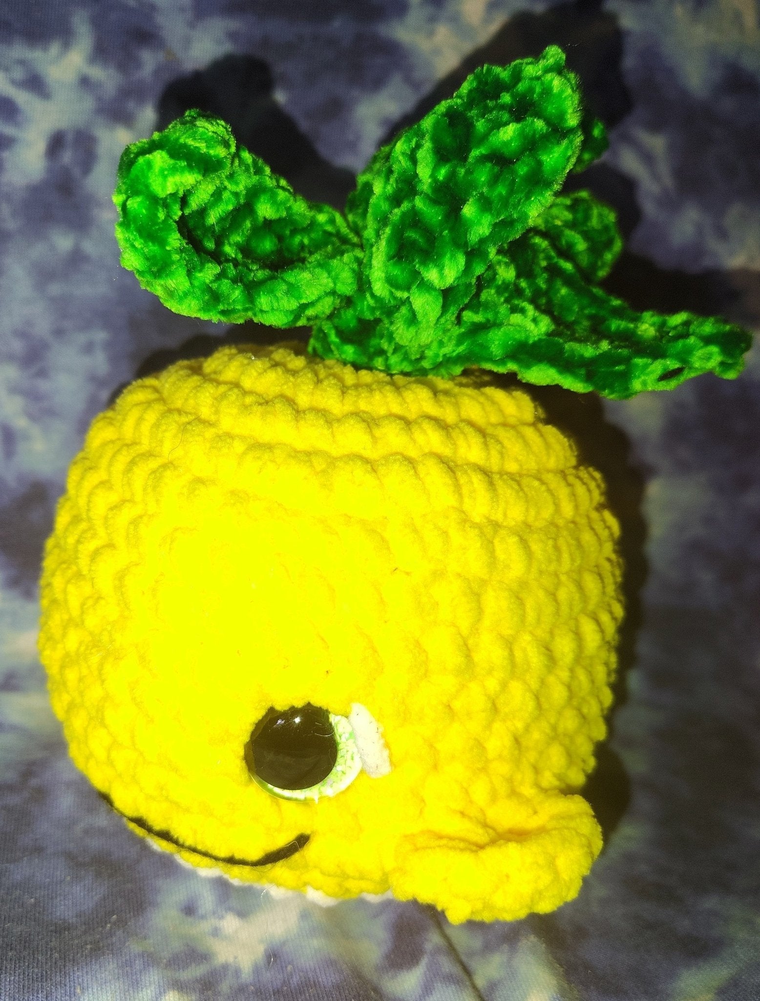 Small crocheted pineapple whale - VerHagens Craft