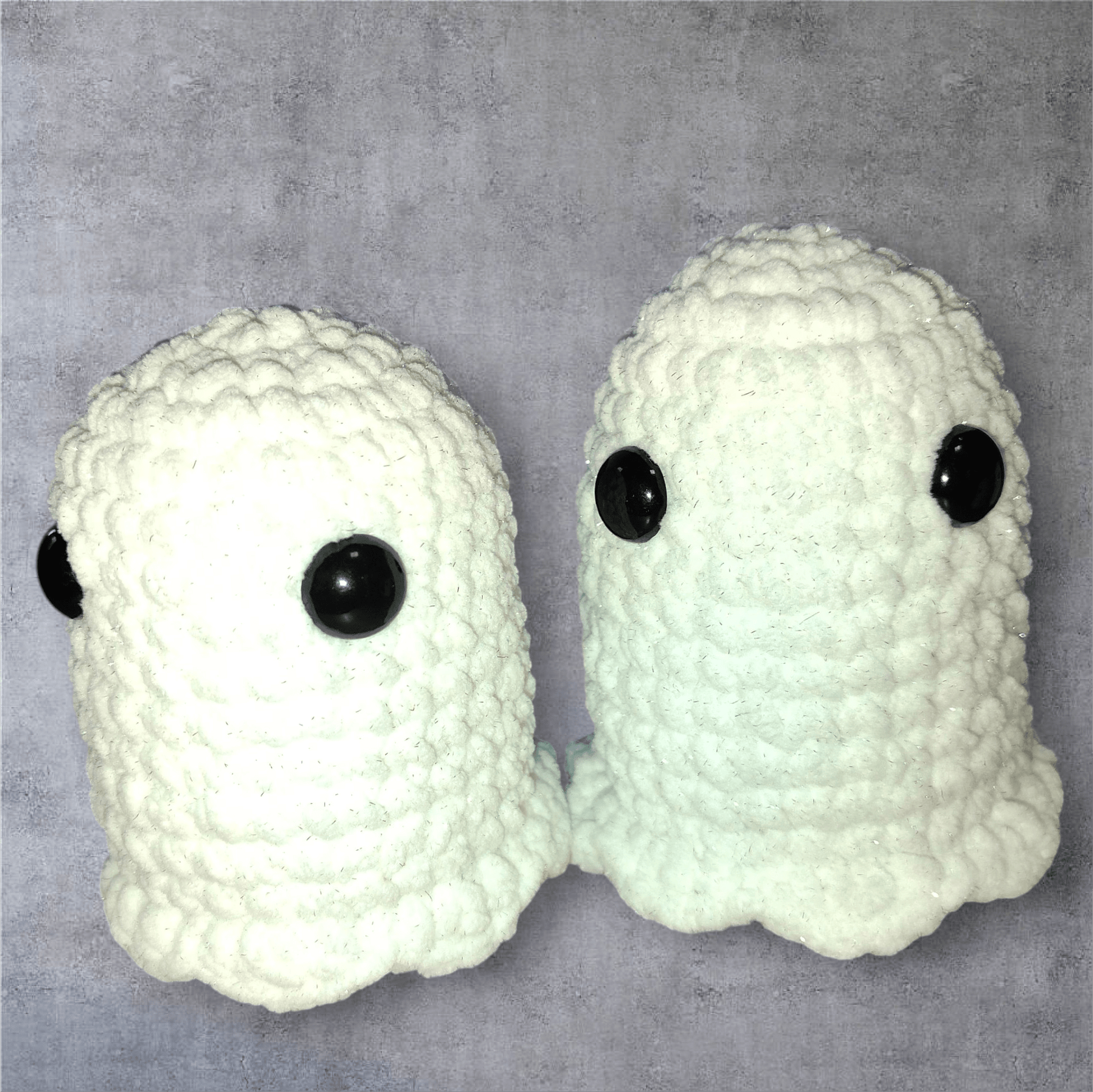 Ghost plushies - VerHagens Craft
